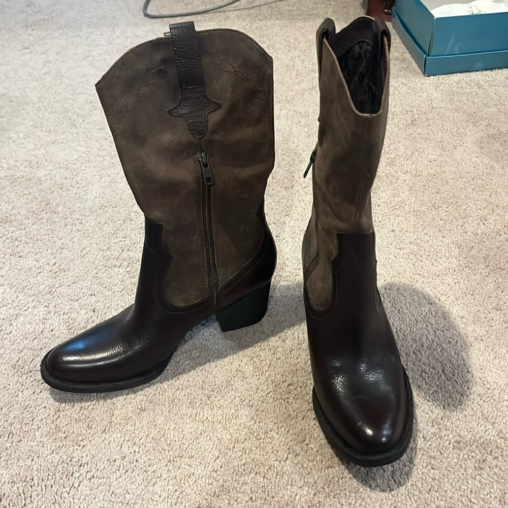 Born Sonoma Boots
